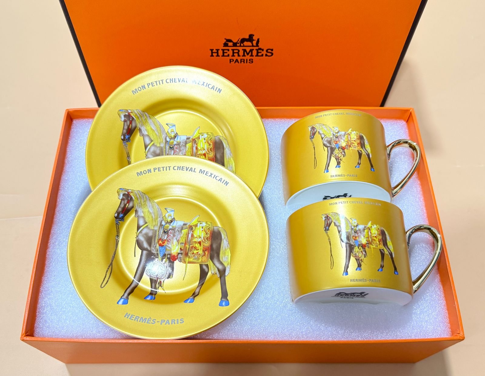 Hermes tea Cups set of two - Golden color - Hermes Cups | Aleppo Gift UAE